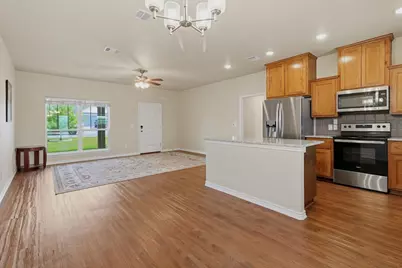 117 Elmer Avenue, Burnet, TX 78611 - Photo 6