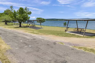 336 Park Lane, Sunrise Beach, TX 78643 - Photo 18
