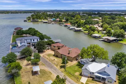 336 Park Lane, Sunrise Beach, TX 78643 - Photo 6