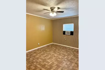401 Avenue J, Marble Falls, TX 78654 - Photo 18
