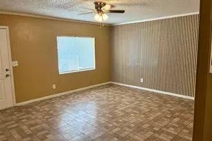 401 Ave J, Marble Falls, TX 78654 - Photo 6