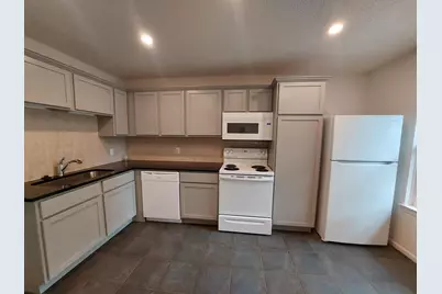 1904 Ridgeview, Kingsland, TX 78639 - Photo 8