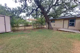 1904 Ridgeview, Kingsland, TX 78639 - Photo 14