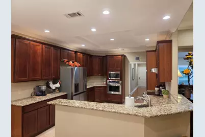 508 S Hi Circle, Horseshoe Bay, TX 78657 - Photo 10
