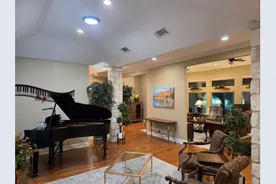 508 S Hi Circle, Horseshoe Bay, TX 78657 - Photo 14