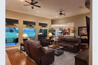508 S Hi Circle, Horseshoe Bay, TX 78657 - Photo 6