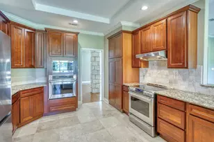 508 S Hi Circle, Horseshoe Bay, TX 78657 - Photo 14