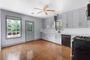 900 N Main, Burnet, TX 78611 - Photo 14