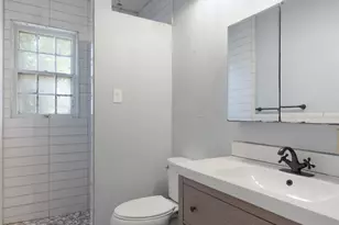 900 N Main, Burnet, TX 78611 - Photo 20