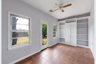 900 N Main, Burnet, TX 78611 - Photo 18