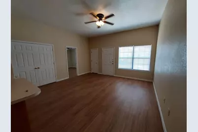 2401 Ridgeview, Kingsland, TX 78639 - Photo 2