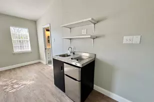 705 Sunrise Ave, Sunrise Beach, TX 78643 - Photo 8