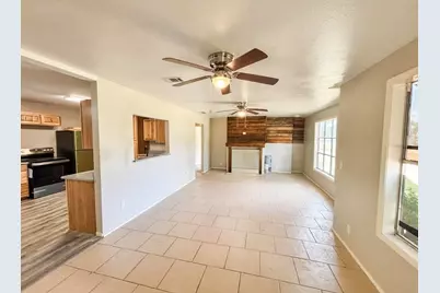 205 Cambridge Lane, Granite Shoals, TX 78654 - Photo 4