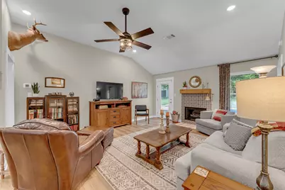 703 Kincheloe, Burnet, TX 78611 - Photo 10