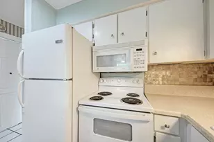 1202 Hi Stirrup, Horseshoe Bay, TX 78657 - Photo 16