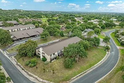 1202 Hi Stirrup #401, Horseshoe Bay, TX 78657 - Photo 4