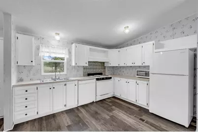 156 Julie Lane, Kingsland, TX 78639 - Photo 8