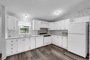 156 Julie Ln, Kingsland, TX 78639 - Photo 8