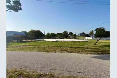 1519 Lakeview Dr, Tow, TX 78672 - Photo 4