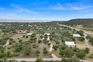 204 Deer Ridge, Burnet, TX 78611 - Photo 4
