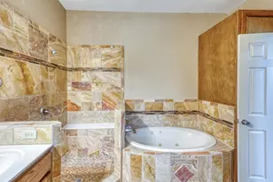 105 Mesquite Bend, Kingsland, TX 78639 - Photo 18