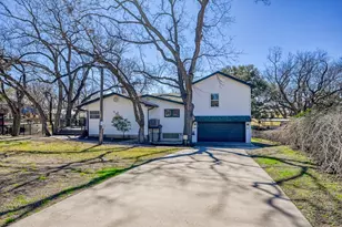 1016 McCartney, Kingsland, TX 78639 - Photo 1