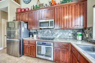 1605 Glen Cove Dr, Kingsland, TX 78639 - Photo 14