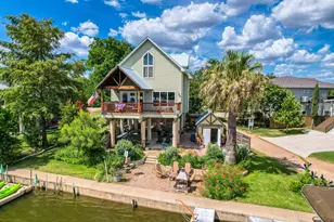 1605 Glen Cove Dr, Kingsland, TX 78639 - Photo 1