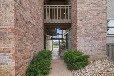 100 Uplift #4, Horseshoe Bay, TX 78657 - Photo 4