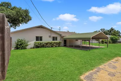 312 Apache Drive, Burnet, TX 78611 - Photo 2