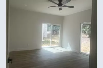 804 Hi Circle W, Horseshoe Bay, TX 78657 - Photo 8