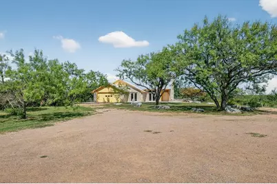 95 Gateway North, Marble Falls, TX 78654 - Photo 4