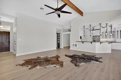95 Gateway North, Marble Falls, TX 78654 - Photo 10
