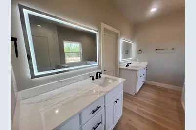 2202 Shawnee Drive, Kingsland, TX 78639 - Photo 8