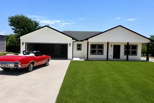 2202 E Shawnee Dr, Kingsland, TX 78639 - Photo 16