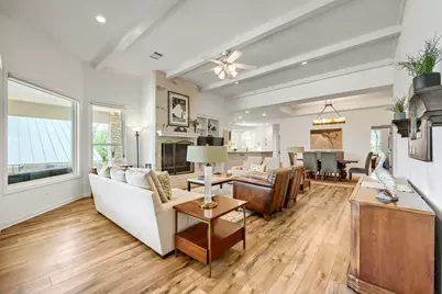 1301 That Away, Horseshoe Bay, TX 78657 - Photo 2