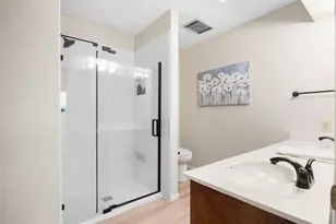 117 Lost Spur, Horseshoe Bay, TX 78657 - Photo 20