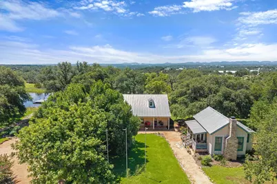 1533 Ranch Road 1323, Johnson City, TX 78636 - Photo 2