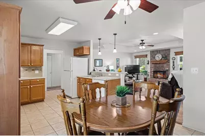 1601 E Johnson St Street, Burnet, TX 78611 - Photo 14