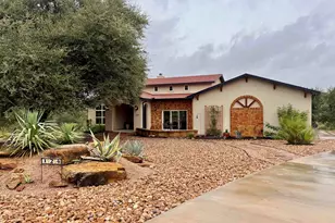 124 Trophy Oak Trl Trail, Marble Falls, TX 78654 - Photo 1