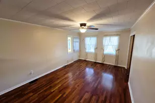 903 Wright St, Llano, TX 78643 - Photo 2