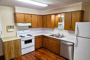 903 Wright St, Llano, TX 78643 - Photo 8