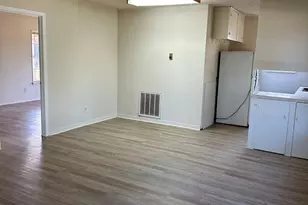 845 Aspen, Cottonwood Shores, TX 78657 - Photo 4