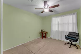 1607 Oatman, Llano, TX 78643 - Photo 16