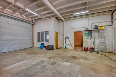 2810 W Ranch Road 1431, Kingsland, TX 78639 - Photo 16