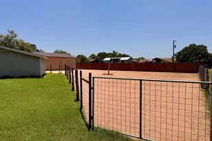 415 Ancient Oaks Dr, Marble Falls, TX 78654 - Photo 24