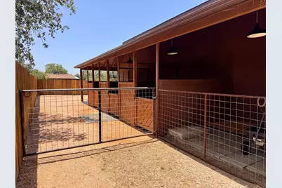 415 Ancient Oaks Dr, Marble Falls, TX 78654 - Photo 28