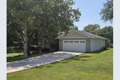 1102 F Avenue, Marble Falls, TX 78654 - Photo 2