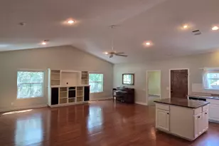 1102 F Ave, Marble Falls, TX 78654 - Photo 12