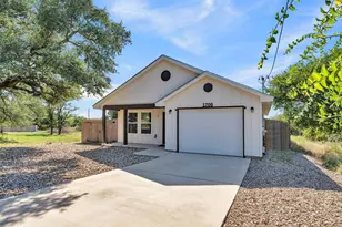 1706 Redwood Dr, Granite Shoals, TX 78654 - Photo 2